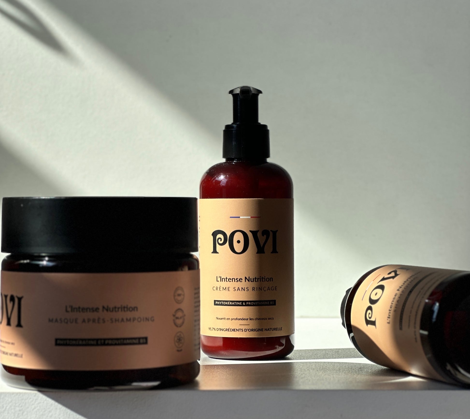 Shampoing, masque après-shampoing, crème sans rinçage, leave-in, L'Intense Nutrition Povi pour cheveux secs, cheveux très secs, cheveux bouclés, cheveux crépus, cheveux frisés, cheveux ondulés, cheveux texturés, sans silicone sans sulfate, sans parabene, vegan